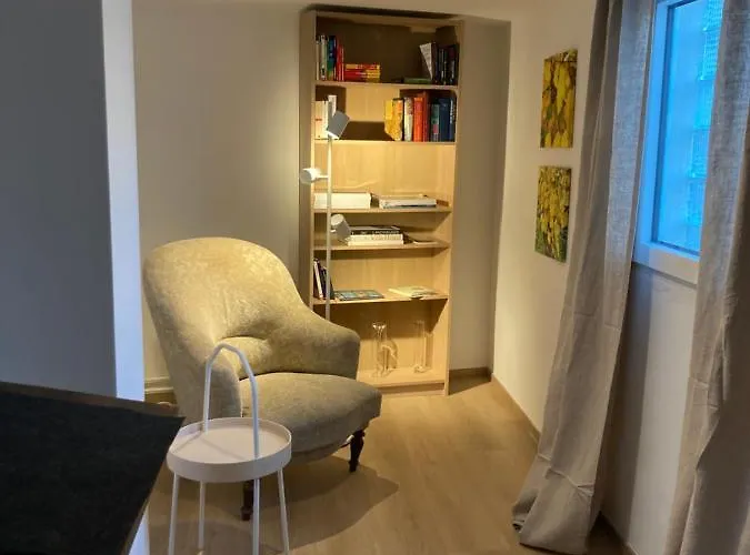 Apartamento - *